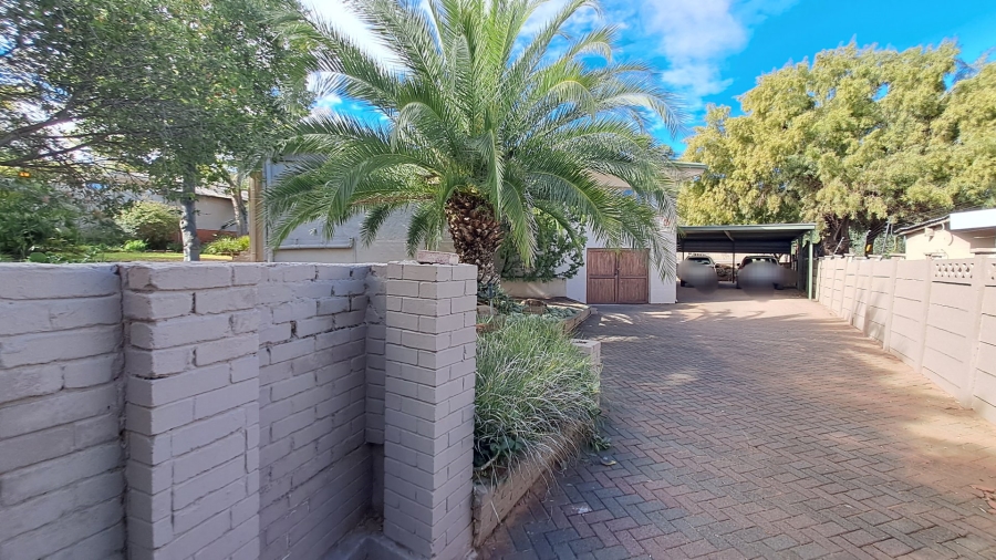 4 Bedroom Property for Sale in Westdene Free State